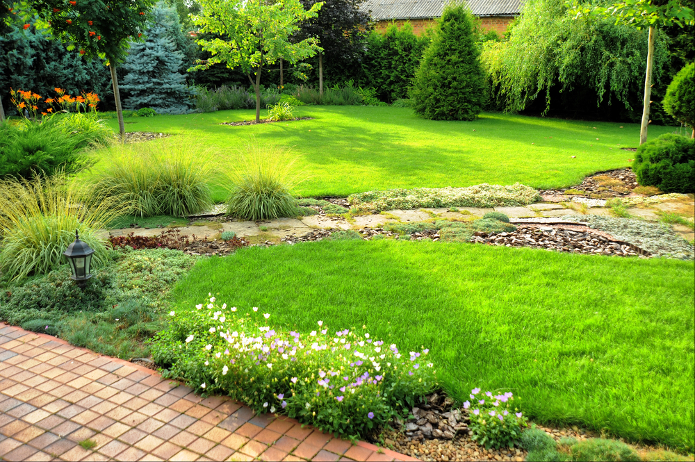 Residential Landscaping in Vero Lake Estates FL